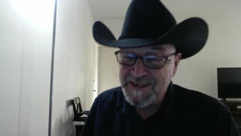 Snapshot of pipewizard chatting on 03-11-25, 10:42 pipewizard online show from 03-11-25, 10:42