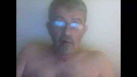 pipi2704 online show from 01-10-25, 07:00