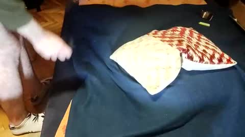 Snapshot of pisces922 chatting on 01-25-25, 07:06 Dominik online show from 01-25-25, 07:06