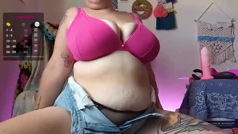 Em online show from 01-01-25, 07:21