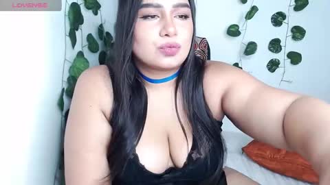 Snapshot of piscies_ass chatting on 01-15-25, 10:49 Piscies Ass online show from 01-15-25, 10:49