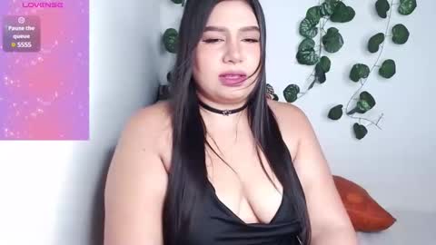 Snapshot of piscies_ass chatting on 01-22-25, 10:50 Piscies Ass online show from 01-22-25, 10:50