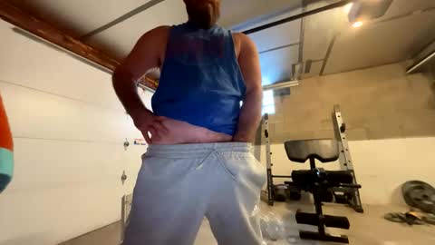 Snapshot of pitt821 chatting on 02-03-26, 09:09 Mike online show from 02-03-26, 09:09