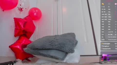 Snapshot of pittandlunaa69 chatting on 02-14-25, 05:14 PittAndLunaa69 online show from 02-14-25, 05:14