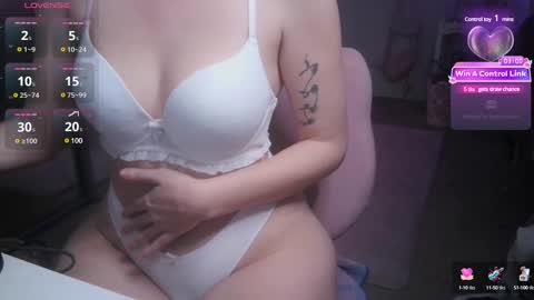 Pixie online show from 02-21-25, 12:16