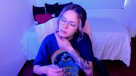 pixie online show from 06-06-26, 11:26
