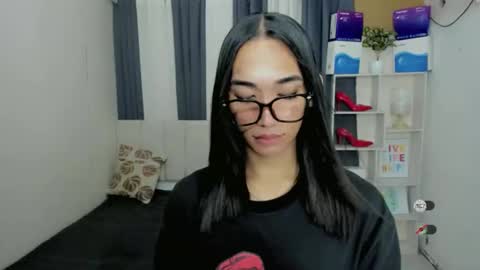 Snapshot of pixiedoll_ chatting on 12-20-25, 05:09 pixiedoll_ online show from 12-20-25, 05:09