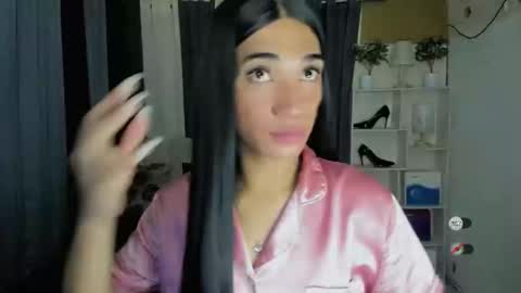 Snapshot of pixiedoll_ chatting on 02-22-26, 09:19 pixiedoll_ online show from 02-22-26, 09:19