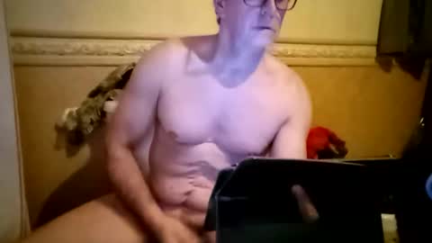 Snapshot of pla_mad chatting on 04-10-26, 08:57 pla_mad online show from 04-10-26, 08:57