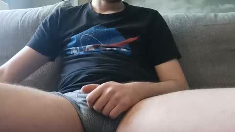 Snapshot of pladplad chatting on 12-09-24, 09:06 PLADPLAS online show from 12-09-24, 09:06