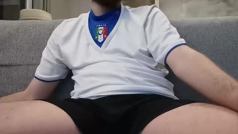 Snapshot of pladplad chatting on 12-10-24, 09:00 PLADPLAS online show from 12-10-24, 09:00