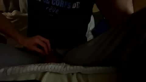 Snapshot of plaisir3107 chatting on 01-11-26, 12:26 plaisir3107 online show from 01-11-26, 12:26