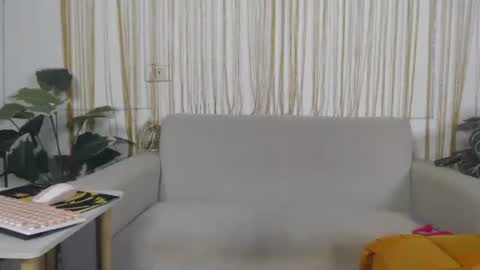 Snapshot of plasticgirll chatting on 02-02-26, 01:32 plasticgirll online show from 02-02-26, 01:32