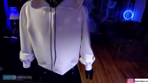 plasticme online show from 02-22-26, 05:55