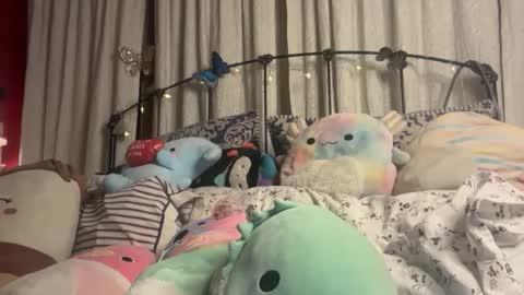 Snapshot of platinum1998 chatting on 03-07-26, 06:21 Platinum 3 online show from 03-07-26, 06:21