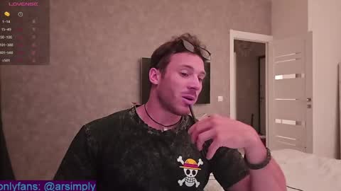 Snapshot of platinum_edition chatting on 05-22-26, 12:18 Arsenii online show from 05-22-26, 12:18