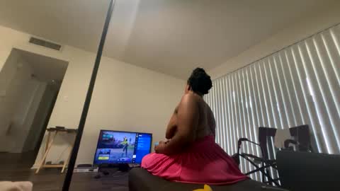 platinumbooty69 online show from 09-22-25, 12:51