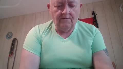 Snapshot of playboychas chatting on 05-12-26, 03:09 chaz online show from 05-12-26, 03:09