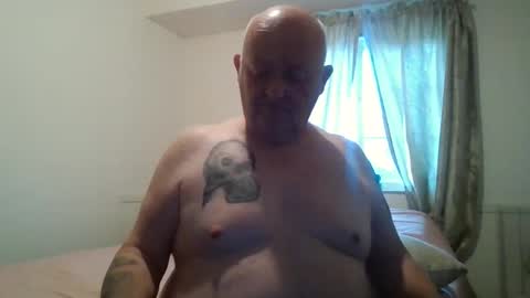 Snapshot of playboychas chatting on 06-07-26, 03:10 chaz online show from 06-07-26, 03:10