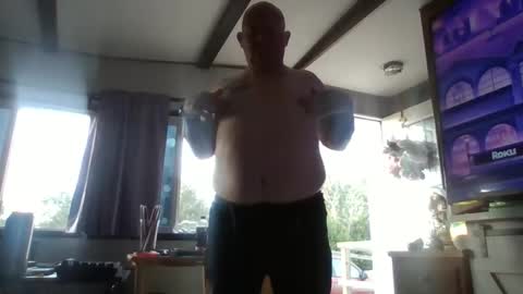 Snapshot of playboychas chatting on 06-08-26, 02:56 chaz online show from 06-08-26, 02:56