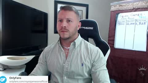 Player online show from 12-22-24, 02:49