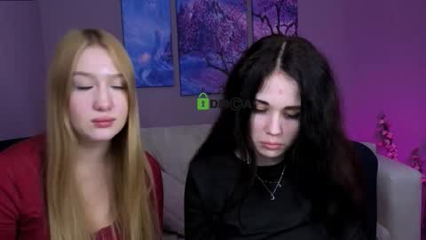 Sophie online show from 12-15-25, 02:16