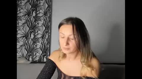 Snapshot of playfulaudrey chatting on 12-07-24, 11:12 PlayfulAudrey online show from 12-07-24, 11:12