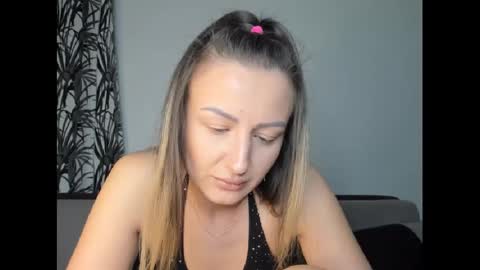 Snapshot of playfulaudrey chatting on 03-06-25, 11:09 PlayfulAudrey online show from 03-06-25, 11:09