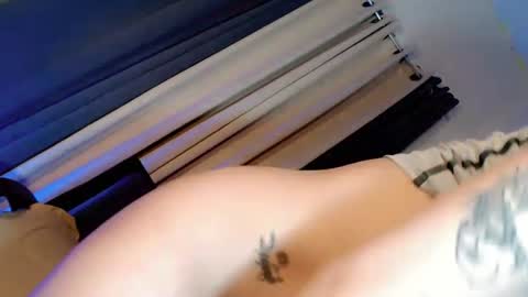 kate online show from 07-17-26, 02:51