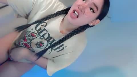 kate online show from 07-30-26, 10:20