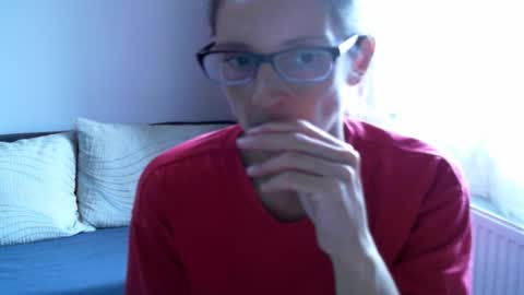 Snapshot of playfuljenny chatting on 10-10-25, 08:46 playfuljenny online show from 10-10-25, 08:46