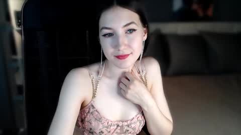 Snapshot of playfullfoxyhere chatting on 12-08-24, 09:24 brenda online show from 12-08-24, 09:24