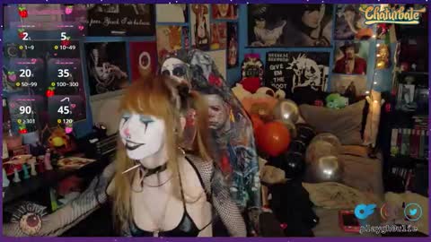 Snapshot of playgh0ul chatting on 10-26-25, 05:46 playgh0ul Ghoulie online show from 10-26-25, 05:46