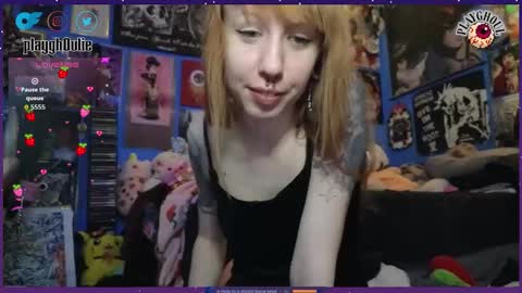 Snapshot of playgh0ul chatting on 03-26-26, 07:03 playgh0ul Ghoulie online show from 03-26-26, 07:03