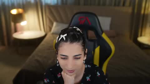Lana online show from 06-25-26, 10:20