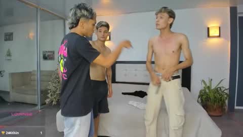   online show from 11-29-25, 11:19