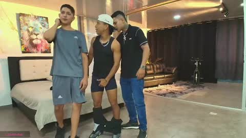   online show from 04-27-26, 11:14