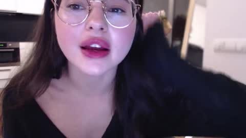 Snapshot of playnofuckinggames chatting on 10-02-25, 09:33 Mary online show from 10-02-25, 09:33