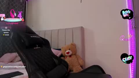 Snapshot of playsweetfer chatting on 07-30-26, 01:26 Ashely3 online show from 07-30-26, 01:26