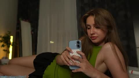21 y.o Mila online show from 05-28-26, 05:43