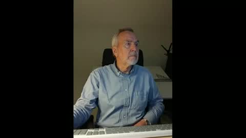 Snapshot of pleasedominateme chatting on 01-15-25, 05:26 Pleasedominateme online show from 01-15-25, 05:26