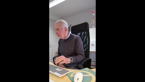 Snapshot of pleasedominateme chatting on 10-01-25, 04:24 Pleasedominateme online show from 10-01-25, 04:24