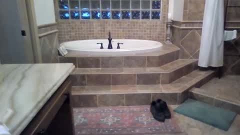 Pleasing Women online show from 11-21-25, 06:34