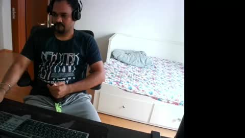 Sam online show from 07-07-26, 12:42