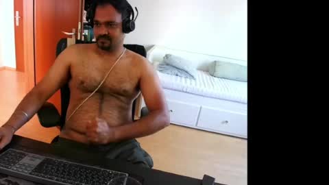 Sam online show from 07-10-26, 07:34