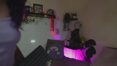Jessi Alex online show from 05-01-26, 01:21