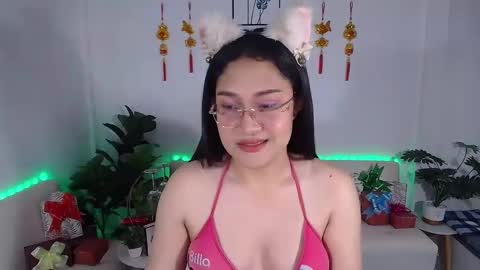 Snapshot of ploysaithailand chatting on 02-25-25, 02:14 Ploysai online show from 02-25-25, 02:14