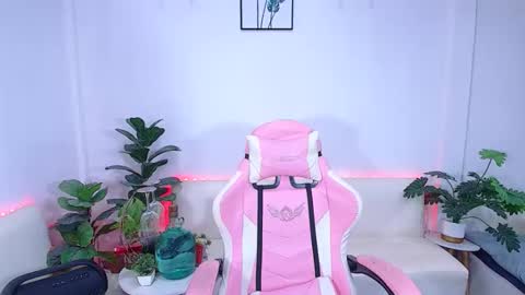 Snapshot of ploysaithailand chatting on 11-09-25, 07:06 Ploysai online show from 11-09-25, 07:06