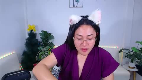 Ploysai online show from 05-11-26, 03:51