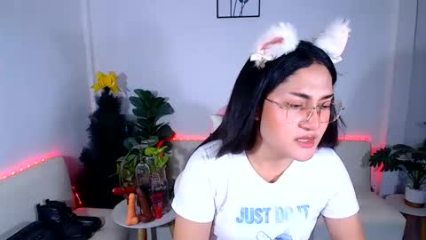 Ploysai online show from 06-11-26, 07:50